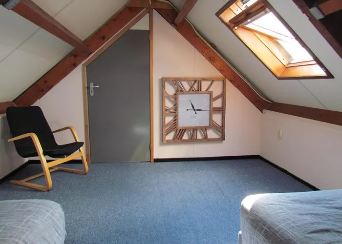 Bed & Breakfast Hillegom Apartment *